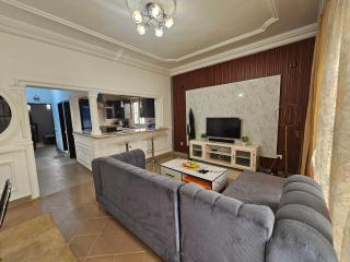 Furnished Studio Apartment in Douala Kotto - 8