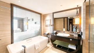 Sheraton Shanghai Waigaoqiao Hotel - 4