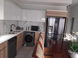 vickers home - 0