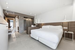 Gran Hotel Suances Suites - 6