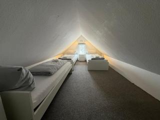Große Moderne Unterkunft Nähe Köln und Düsseldorf - 3