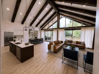 Alpine Lodge - Lake Placid, Mirror Lake - 0