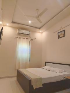 Pithoragarh guest house - 7