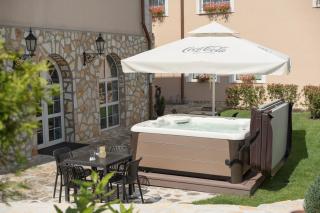 Kikelet Club Hotel - 9
