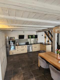 Du côté de chez Pam - terrasse - piscine - parking privée - 5