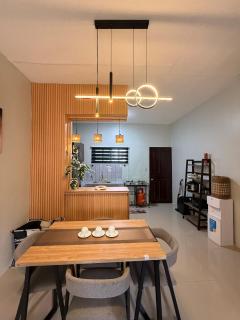 Kamayo Guest House l Spacious 2BR-Near Dahican beach - 7