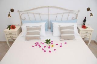 Glyfada Naxos Studios and Apartments - 7