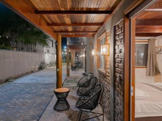 Chalé 3 — Com mezanino à beira-rio - 8