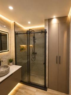 Elite Collection Alliance Palace Batumi - 2