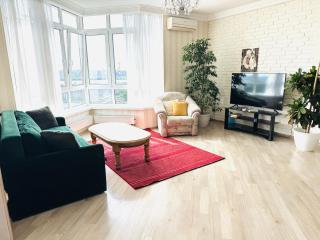 Apartments with Dnipro view - 5