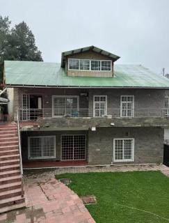 Cozy Changla Gali Cottage - Secluded Stays - 9