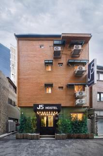 J5 Hostel - 0