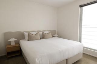 2BR Stylish and Spacious - Prime Richmond Location - 1