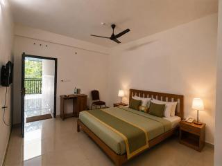 Uthram Avenue - 2
