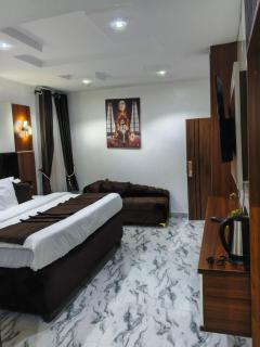 Thereignvella suites and apartments - 0