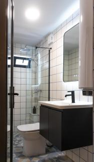 Urban Stay Apartment - 9