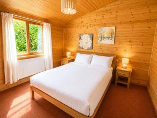 Castle Cove Lodge - Luxury Hot Tub & Castle and Sea Views - 8