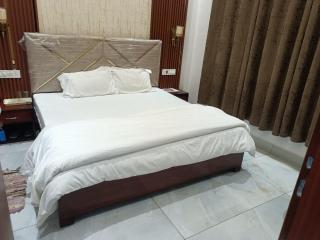 Hotel Deepjot - 3