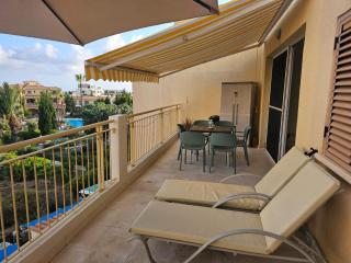 Beach Opp 2 br 2 bthrs Sea View Regina Gardens 1 Apartment - 8