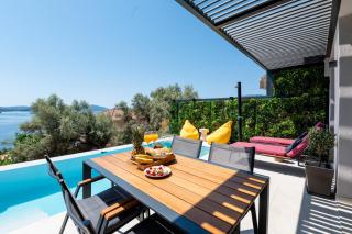 Elean Residence Private Pool & Sea View - 5