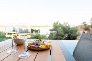 Elean Residence Private Pool & Sea View - 3