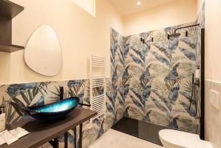 Queen Margaret Boutique Apartment - 2