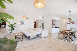 1 Br Boho Beach Ain Full Sea View Sleeps 5 - 7