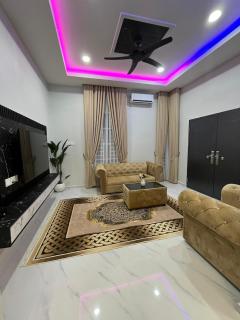 Anak Perantau Private Pool Family Stay Homestay - 9