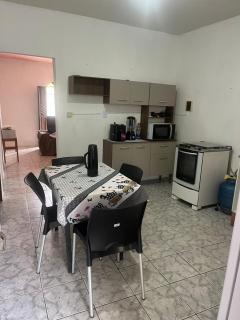Casa acolhedora e próximo ao centro de Camaçari - Térreo - 1