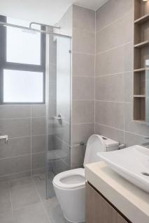 Medini Macrolink by Oak & Ivory - 2