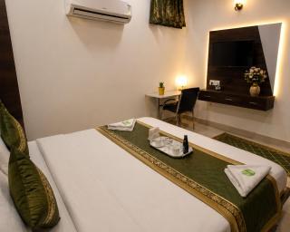 Hotel Urban Stay - By Silver Hospitality - 7