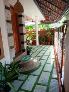 Kasi Heritage Home near Padmanabha Swami Temple 5 minute walk - 5