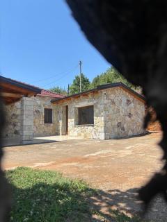 Villa Ndoj Bukmire - 4