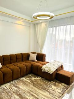 Beige & brown palace - 1