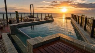 Pé na Areia no Bessa - Vista Mar com Piscina - 0