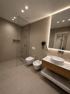 Hotel Luxury Palace - 2