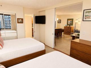 Waikiki Banyan Plumeria Suite - Honolulu - 2