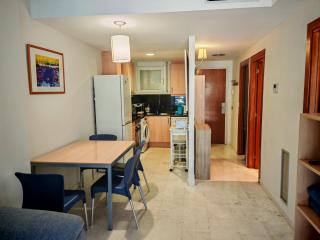 S'Abanell Central Park seafront apartment - 3