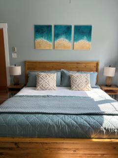 Tides Inn Guest Suites - 8