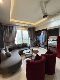 ELYSIUM TOWER- One Bedroom Luxury Apartment With Balcony & City View OPP Centaurus Mall Islamabad - 8