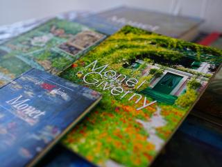 Monet Garden Retreat - 7