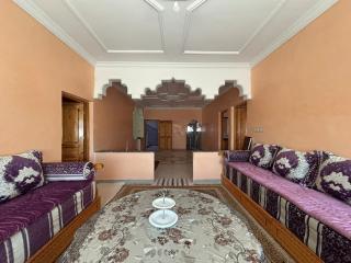 Grand appartement lumineux, climatisé, 2 salons - 3