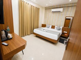 Hotel Shivaay - 8