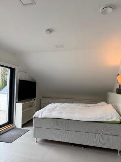 Slaktis Beach House Luxury by the sea - 6