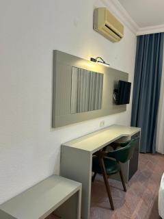 Ünlü Otel - 7