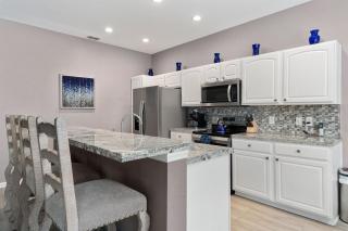 4BR Near Disney, Themed Rooms, Pool, Windsor Hills - 1