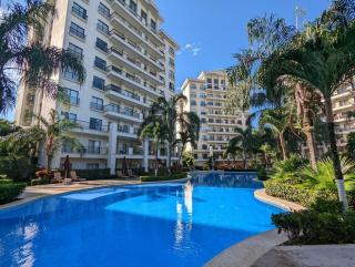 Jaco Bay Luxury Apt, 5 min to Beach, Amazing pool - 0