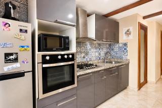 Beautiful Apartment with Balcony in the Heart of Panama City - 3