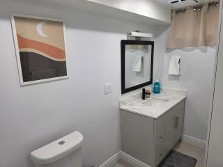 Luxury, Cozy, Brand New, 1-Bedroom Unit - 1