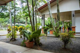 Hotel D'Lucia - Quebrada Ganado, Jaco, Costa Rica - 1